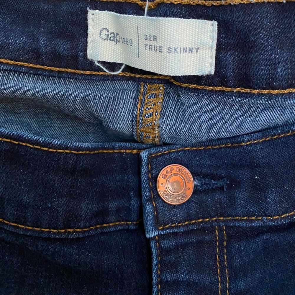 Gap High Rise True Skinny - Picture 3 of 7
